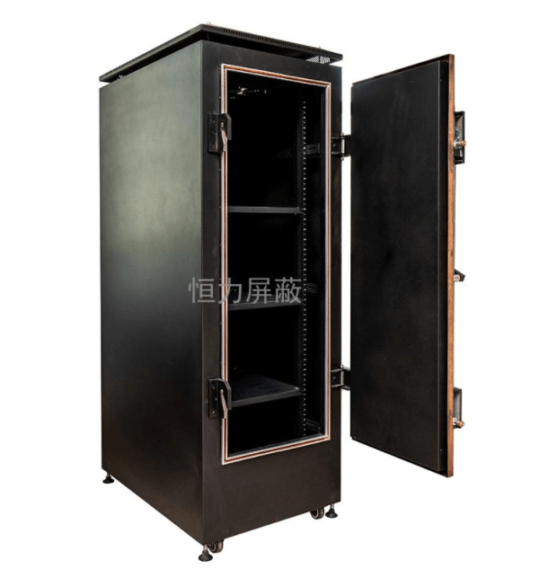 屏蔽機柜